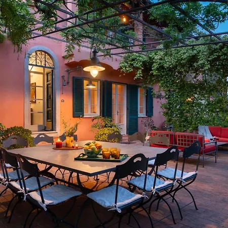 Casa Del Duca 10, Emma Willa Portoferraio