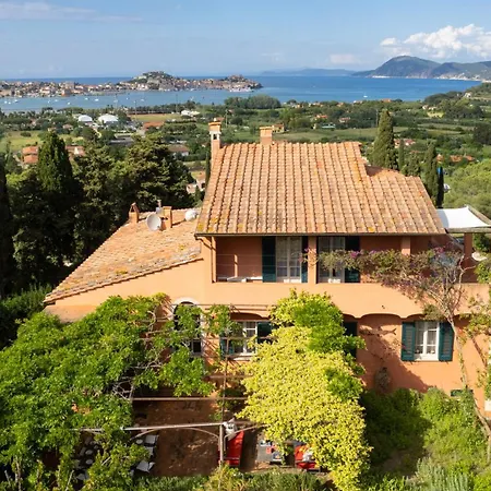 Casa Del Duca 10, Emma Willa Portoferraio