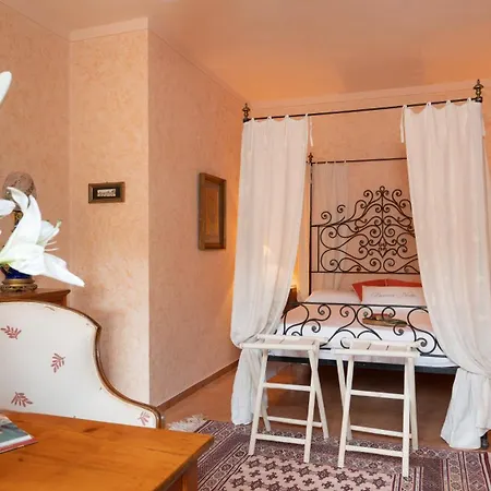 Casa Del Duca 10, Emma * Portoferraio