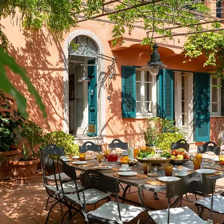 Casa Del Duca 10, Emma Portoferraio